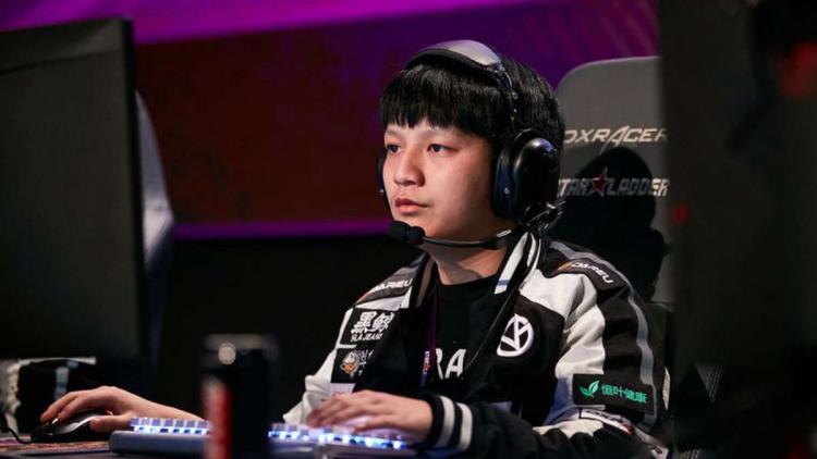 Yang, Vici Gaming öğesine geri döndü