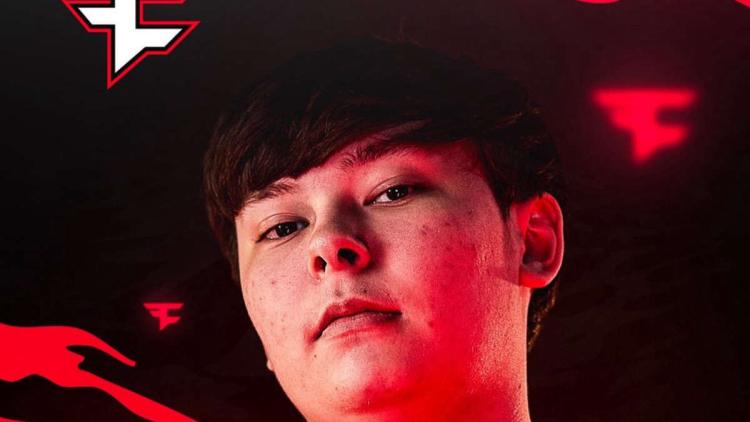 FaZe Clan, POACH yedek kulübesine taşındı