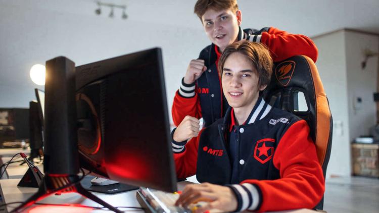 Gambit Esports ile Apex Legends arasındaki eski oyuncular birlikte oynamaya devam edecek