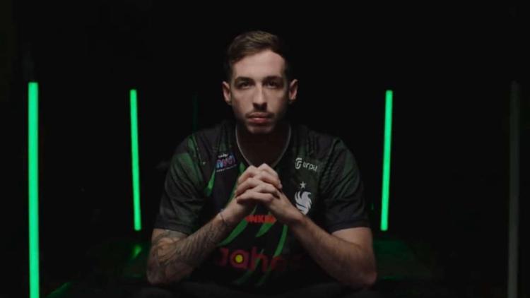 kennyS yeni keskin nişancı oldu Team Falcons