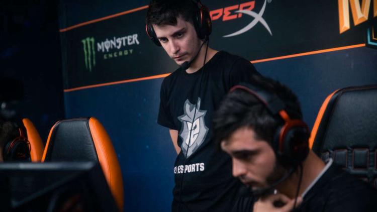 shox, ekibini SmithZz ile birlikte tanıttı