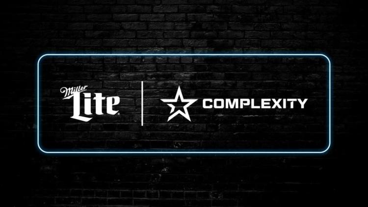 Complexity Gaming, Miller Lite ile ortaklığını yeniliyor