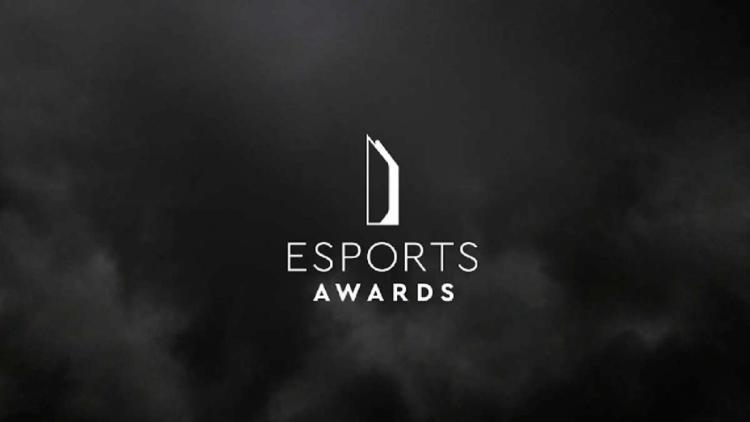 Esports Awards ve Oakley, ortaklık sözleşmesini uzattı