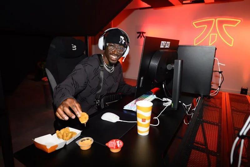 Fnatic ve McDonald's UK, McSpicy® ve Frank's RedHot® ile ateşli bir ortaklık başlattı