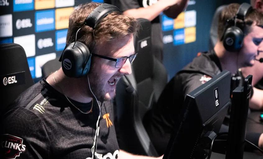 smooya, Fragadelphia Fragville 2025 için NiP'e Stand-In Olarak Katıldı