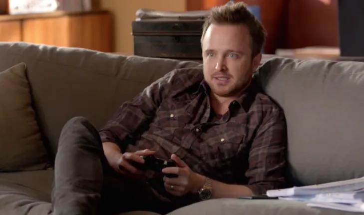 Aaron Paul Dispatch'teki Mecha Man Rolü ve Oyunculuğa Dönüşü Hakkında Açıklamalarda Bulundu