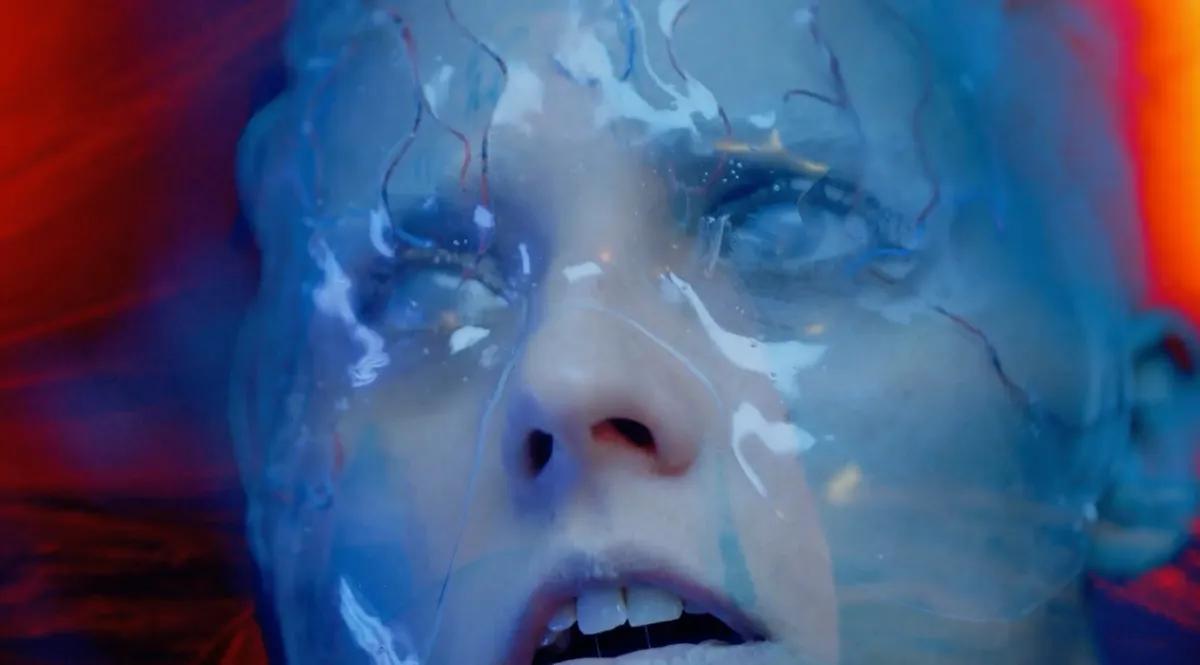 Uyumayı Reddeden Bir Şehirde Uyanık Uyku İncelemesi