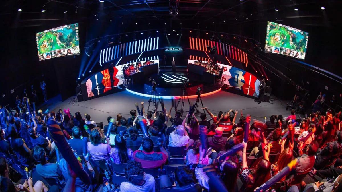 Riot Games, Santander ile bir anlaşma yapar