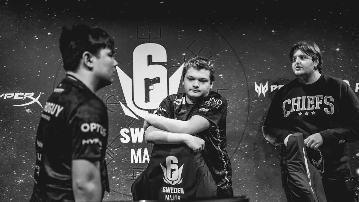 WarTurtle, espor kariyerine Rainbow Six 'da son verdi