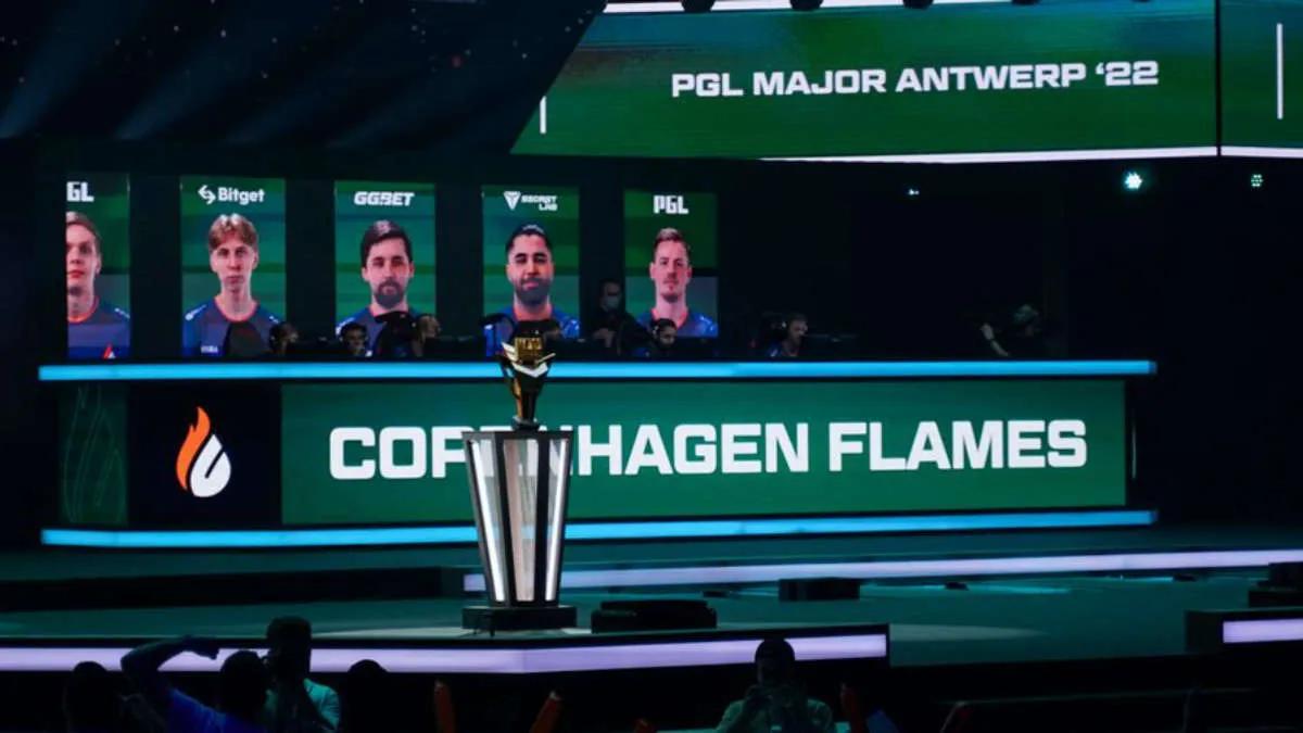 Copenhagen Flames kalan takımı transfere koyar