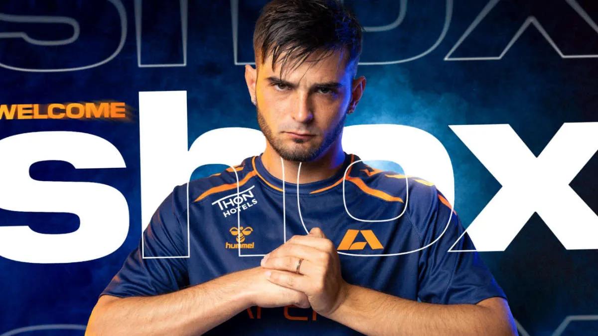 CS:GO kadrosuna Apeks işaretler shox