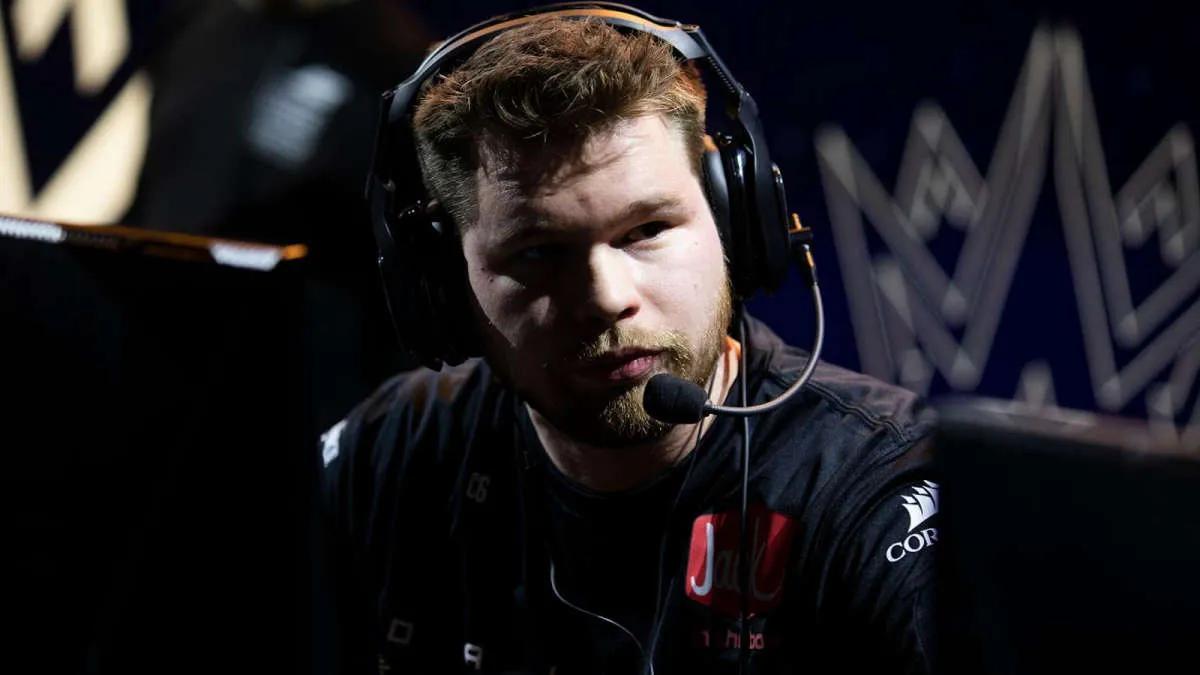 Crimsix, CDL itibarıyla emekli olduğunu duyurdu