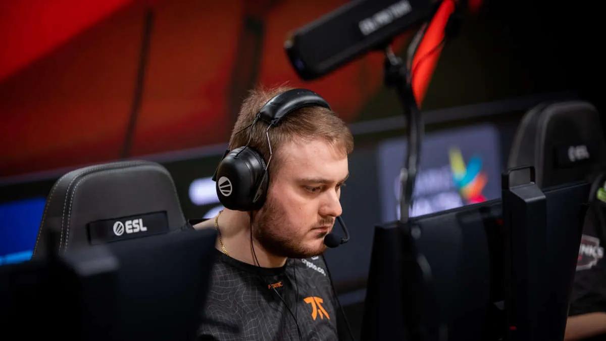 ALEX, fnatic 'den ayrıldı ve kariyerine ara verdi