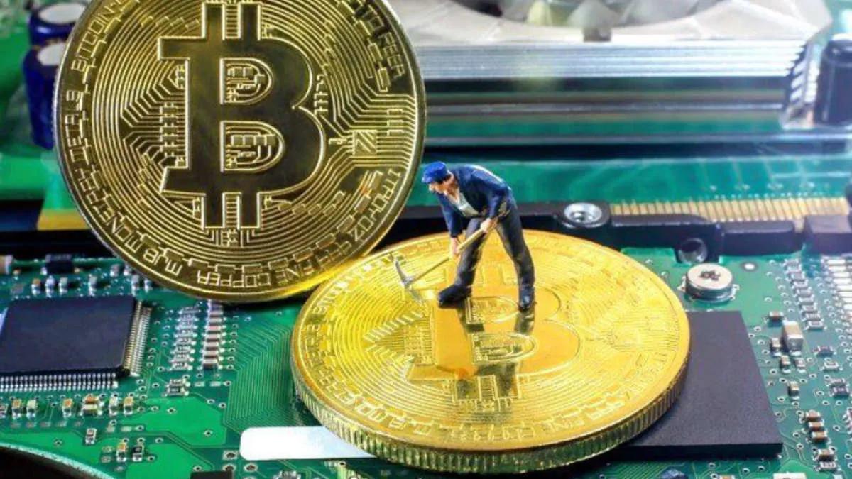 2022'de bitcoin madencilerinin karı %43 düştü