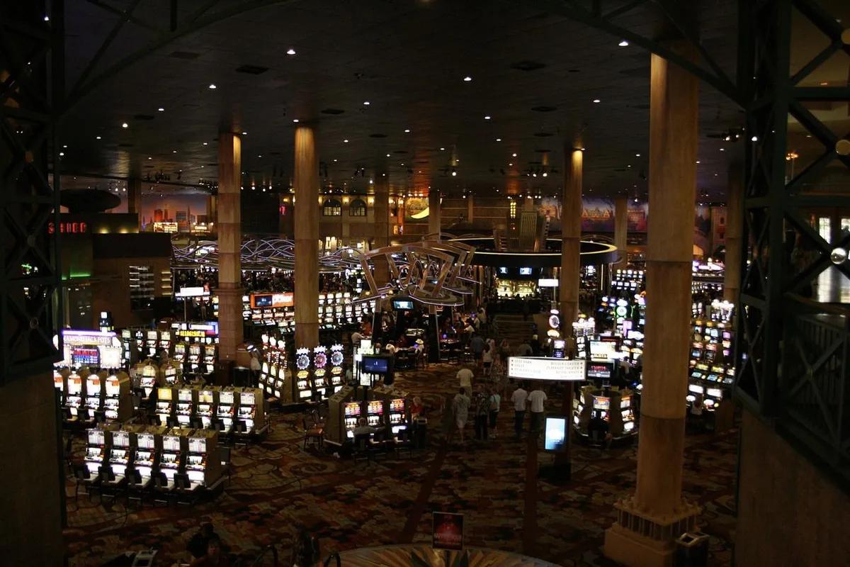 Modern online casinolar neden yeni eğlence imparatorluğu?