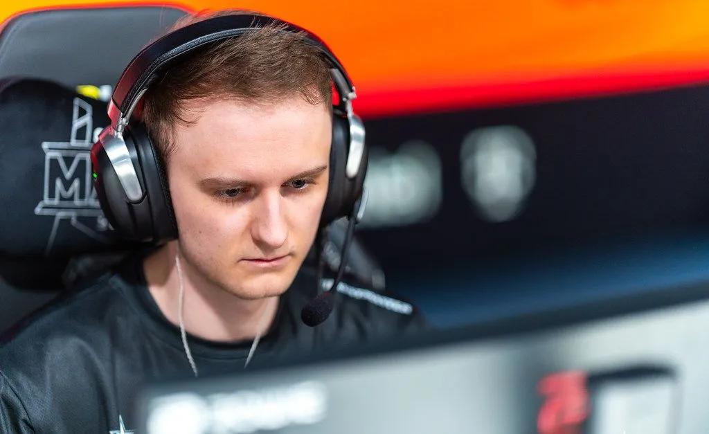 XotiC Ekipte Geçirdiği Beş Ayın Ardından NRG'den Ayrıldı