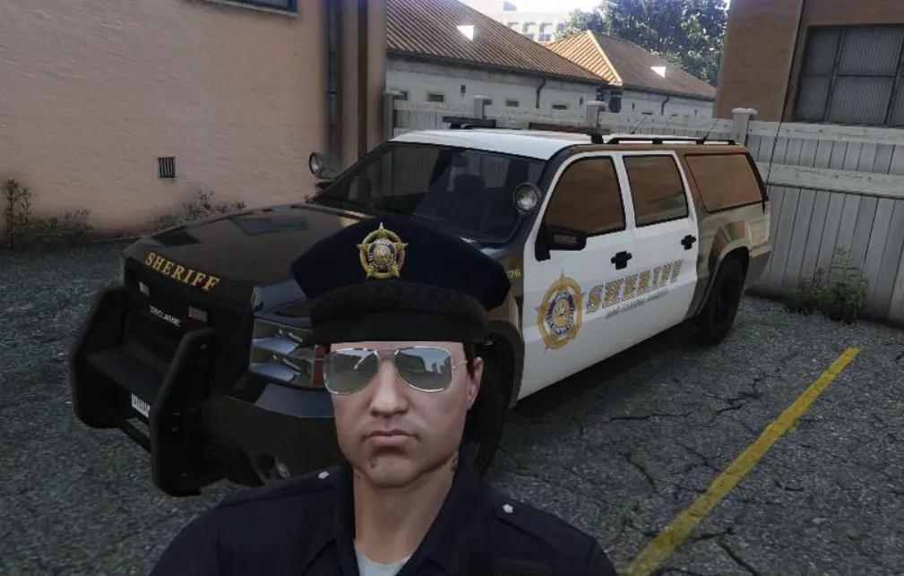 GTA'nın Rol Yapma Polis Teşkilatının Şaşırtıcı Derecede Detaylı Dünyasına Yolculuğum