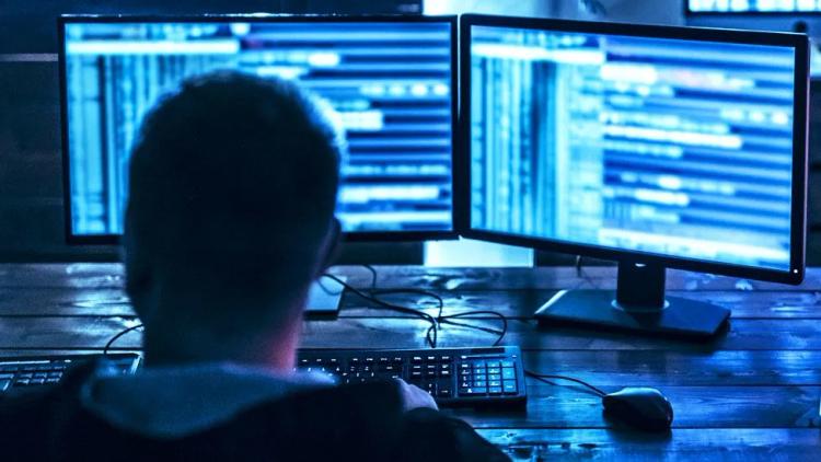 Bir hacker, parayı geri vermeden önce bir Bitcoin yan zincirine kendi hatasını düzeltmesini söyledi