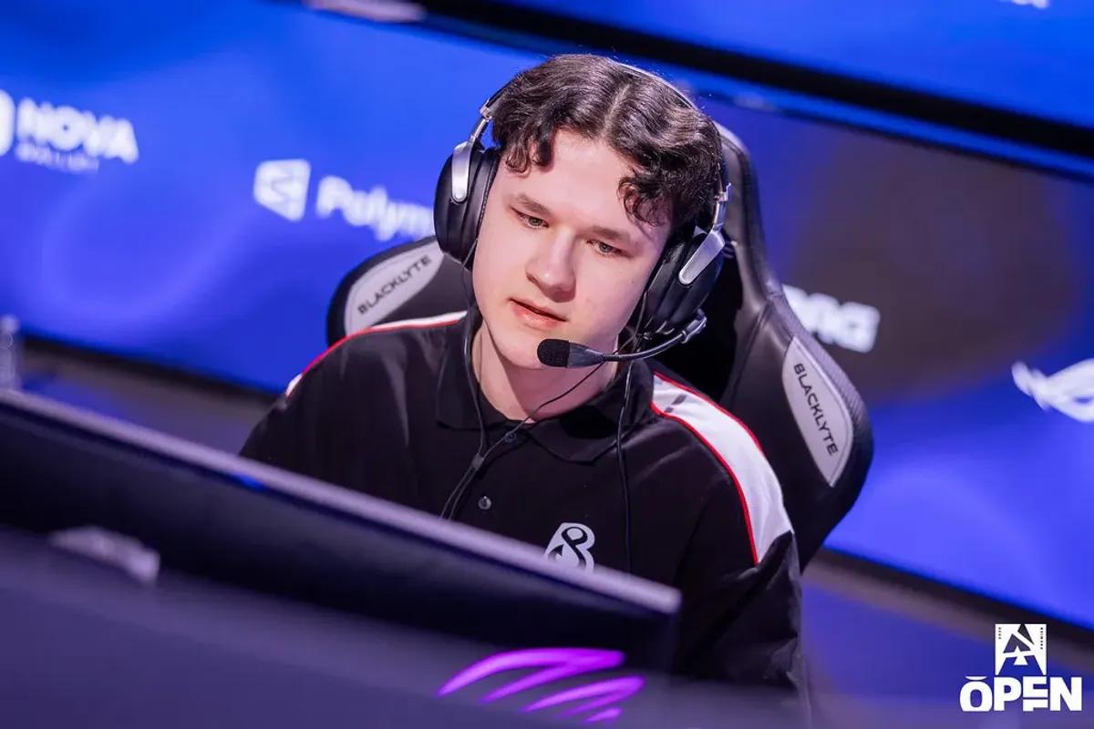 Andrii "npl" Kukharskyi, 9. Sezon'da FACEIT ELO Sıralamasında Birinci Oldu